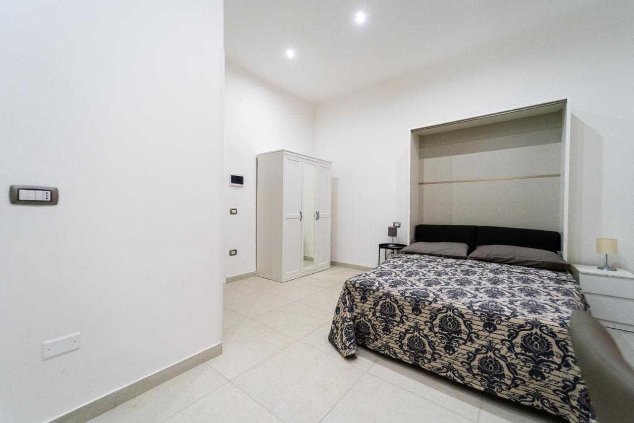 Отель Casa Romeo Napoli Экстерьер фото