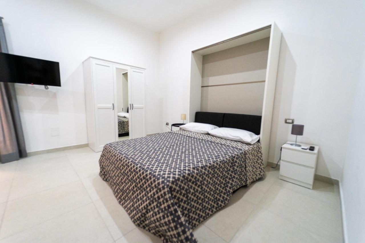 Отель Casa Romeo Napoli Экстерьер фото