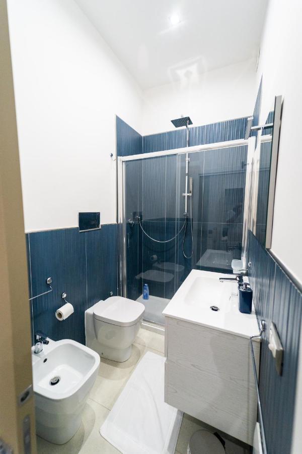Отель Casa Romeo Napoli Экстерьер фото